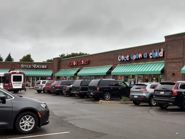 Plato's Closet Maple Grove, MN