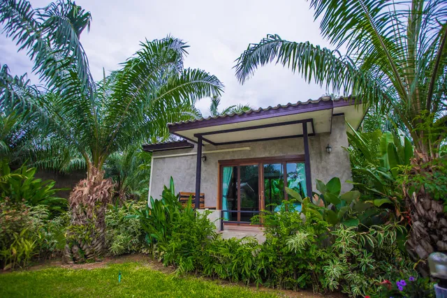 ปาล์ม ปราณ รีสอร์ท (Palm Pran Resort)