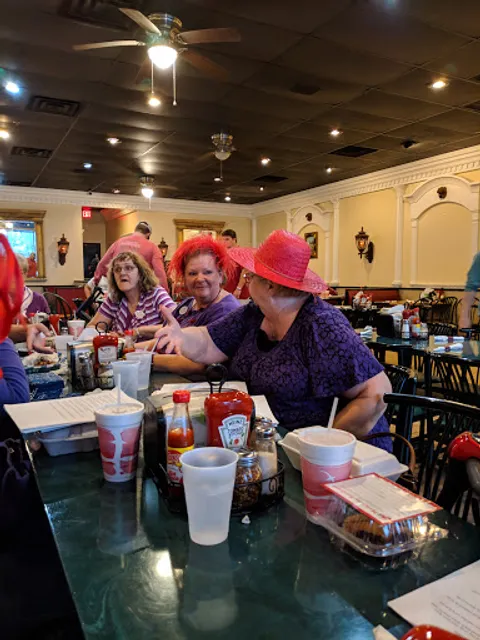 Mig’s Pizza, Pasta & Seafood