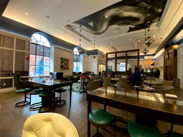 Poets Modern Cocktails & Eats