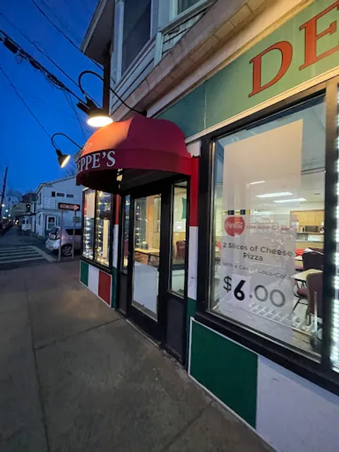 Giuseppe's Pizzeria & Deli