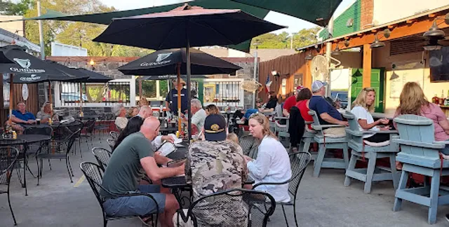 Flynn's Irish Tavern