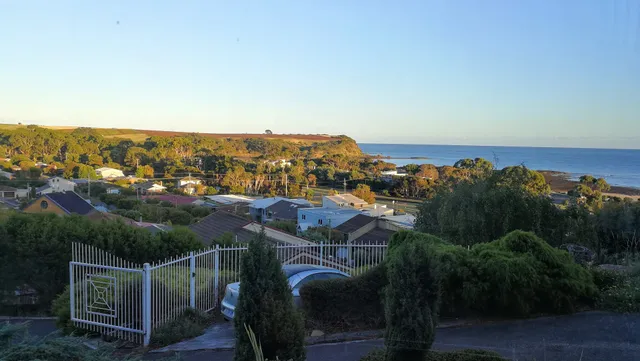 Views Forever - Devonport