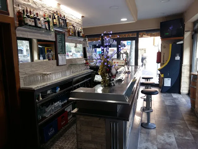 Bar Restaurante Santilari