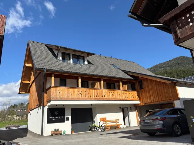 Podlipnik Apartments