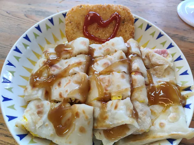 小文青喫茶店（冷藏預約取貨請按右側門鈴）