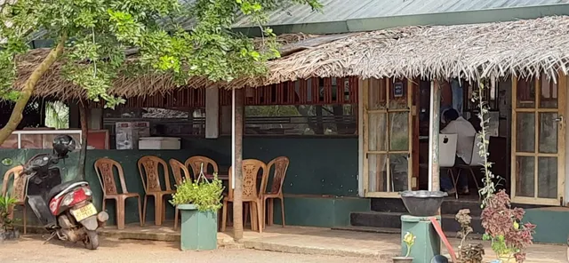 Hela Sathkaara Bojun Hala - හෙල සත්කාර බොජුන් හල