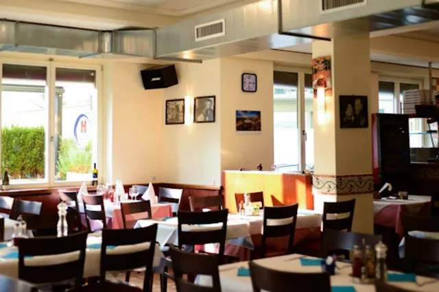 Restaurant Warteck R. Mohan