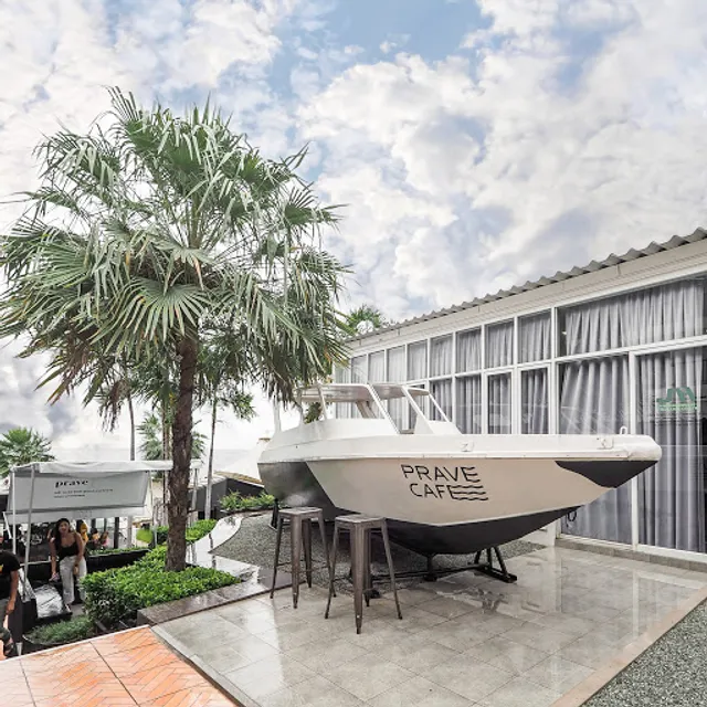 PRAVE CAFE