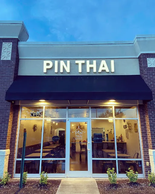 Pin Thai