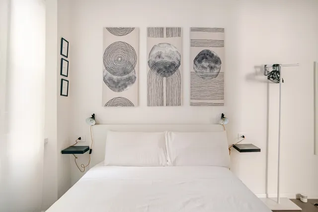 Urban Hub Apartments