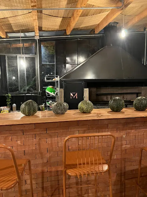 Mañosso bodegón de montaña