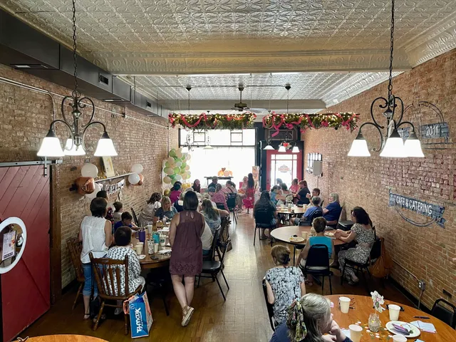 Courtyard Cafe & Bakery