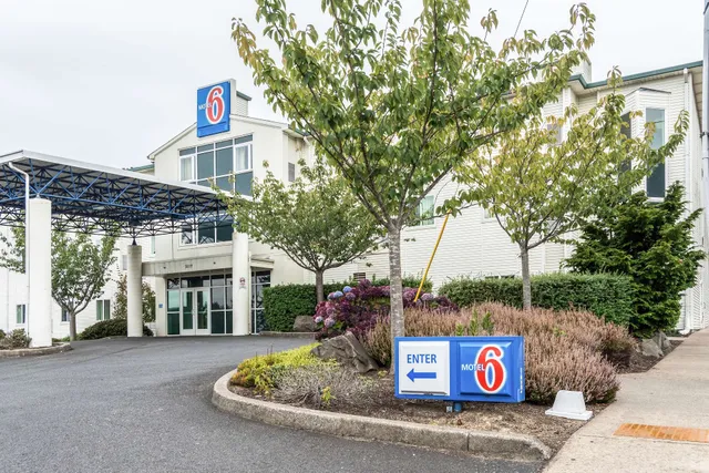 Motel 6 Lincoln City, OR