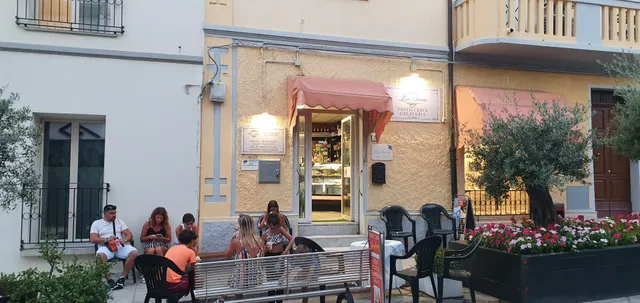 Pasticceria Da Zia Anna Di Anna Maria Varrucciu