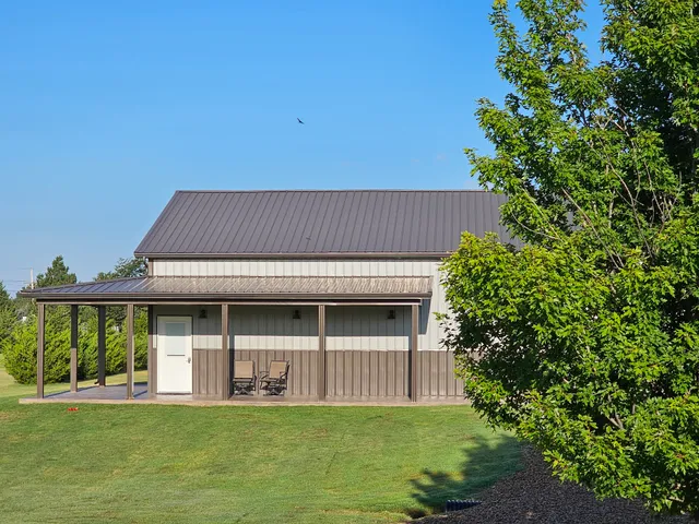 Crooked Creek Bed & Breakfast