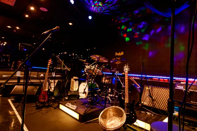 【心斎橋】Live Bar Balls8