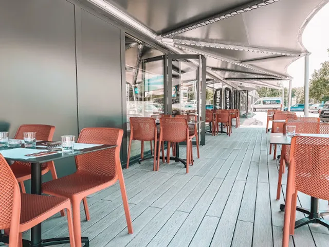 SB Café - Restaurant