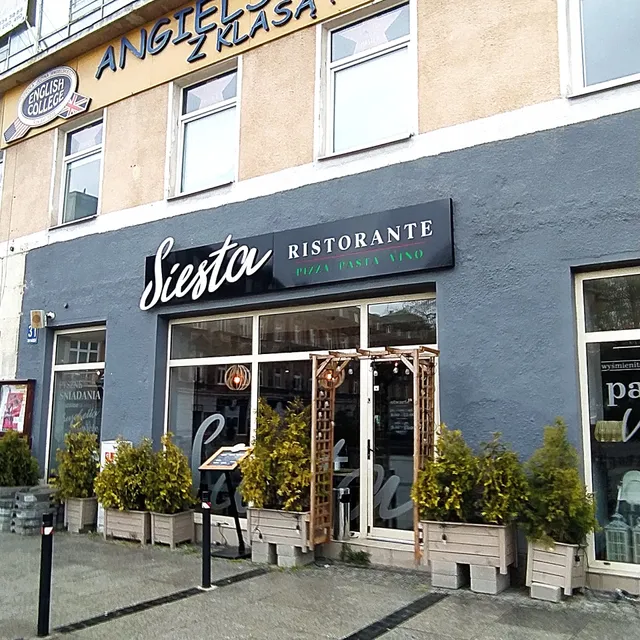 Siesta ristorante pizza pasta vino