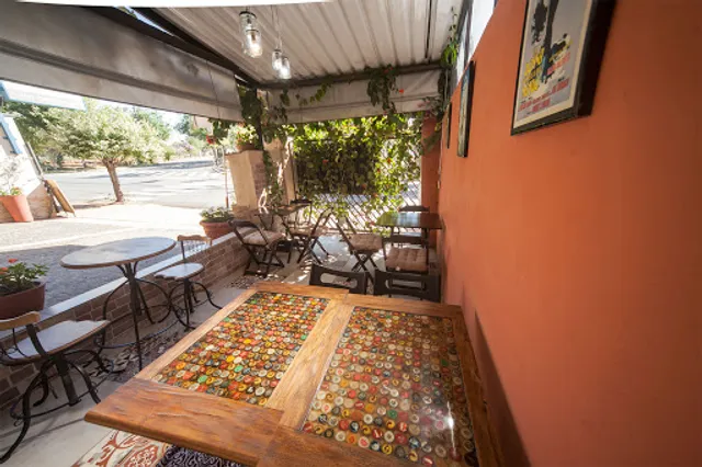 Tutti Auguri - Emporio Cucina Italiana