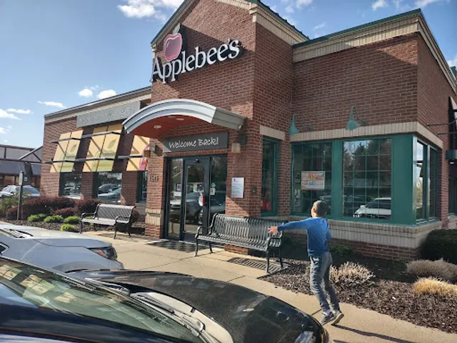 Applebee's Grill + Bar