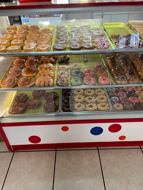 Bremond Donuts