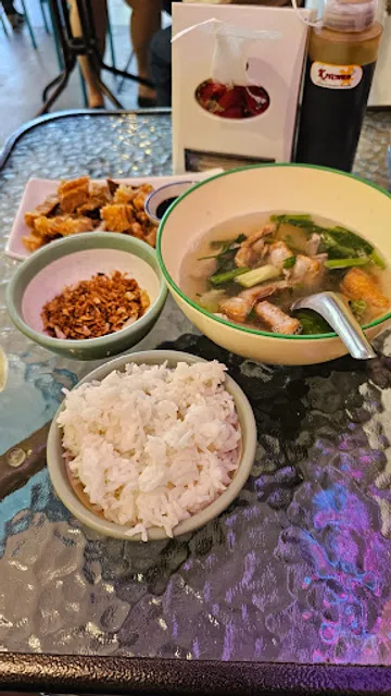 HIA LEK CHINESE SOUP PHAHURAT