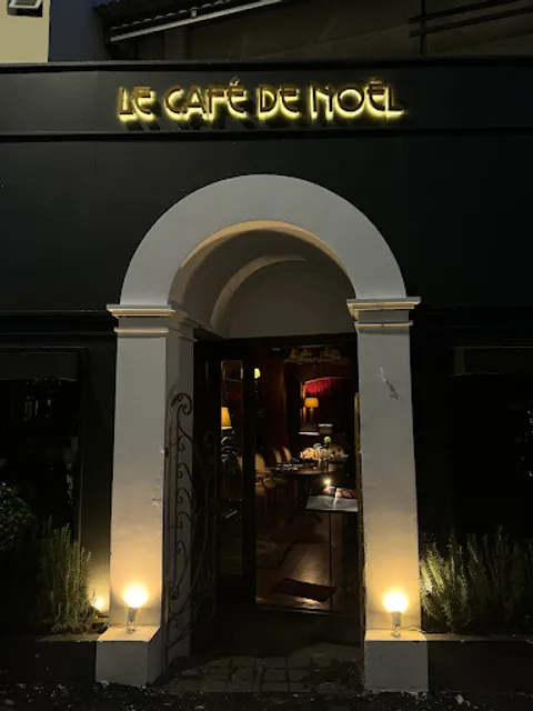 Le Café de Noël - Dalat
