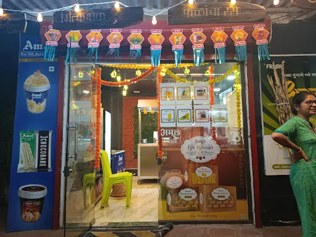 Shravasti Juice Bar (श्रावस्ती रसवंती केंद्र)