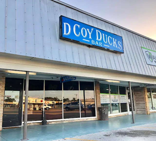 D Coy Ducks Bar