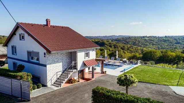 Holiday Home Villa Issa