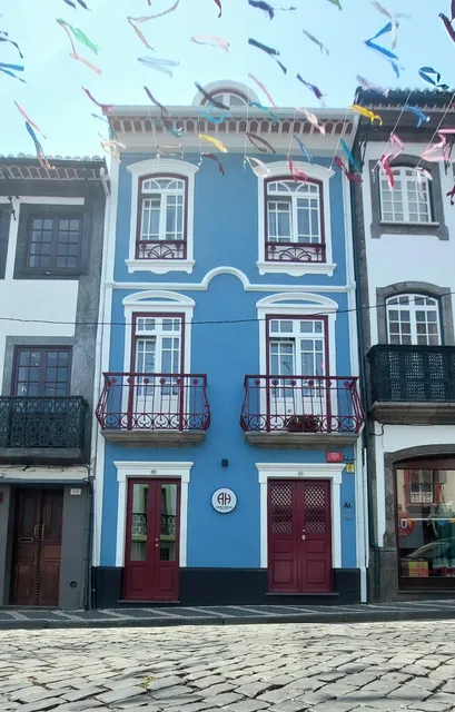 Angra Heritage - City Center Hostel