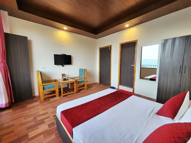 Hotel Royal Cedar Shimla