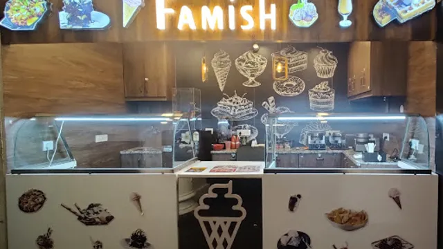 Famish Dessert Cafe
