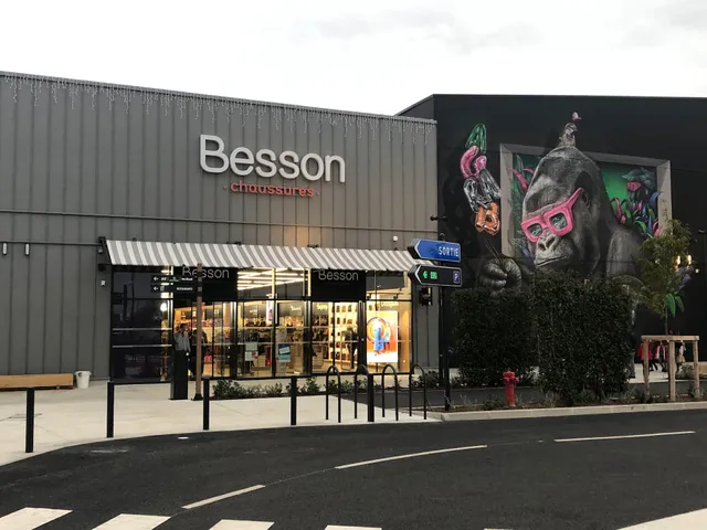 Besson Chaussures Arles