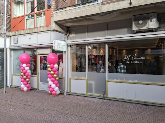 J.S. Cuisine De Keuken