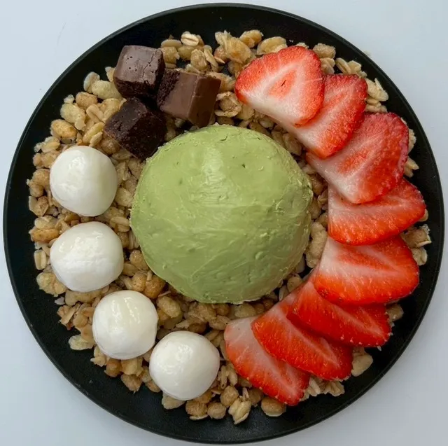 グリークヨーグルトカフェ MOW GREEK（モウグリーク）天満店