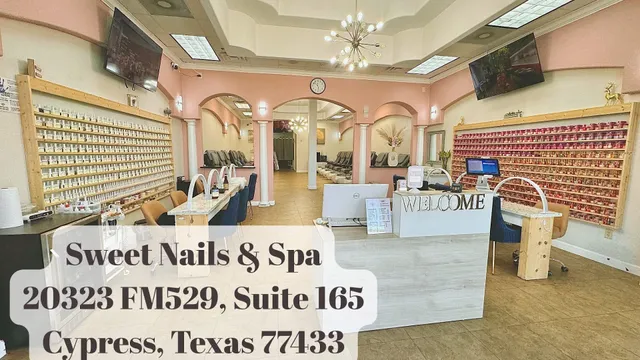 Belleza Nails & Spa (10% off on $45+ services and 20% off on $65+ services)