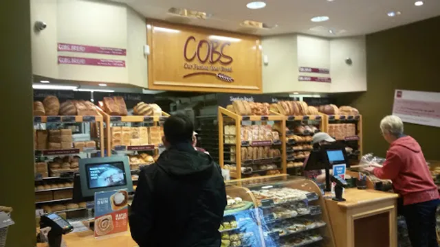 COBS Bread