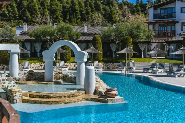 Acrotel Athena Residence