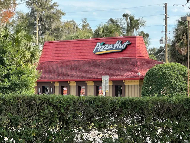 Pizza Hut