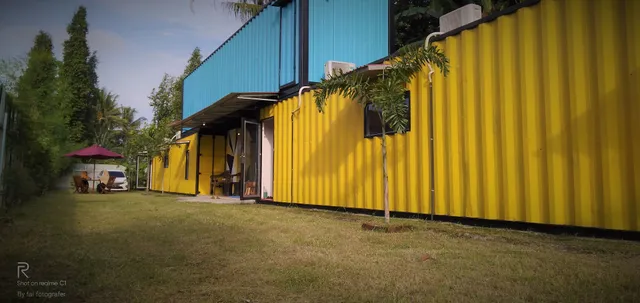 AVIANO SYARIAH BACKPACKER HOTEL