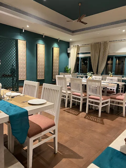 ZINQ - Kitchen. Bar. Bistro