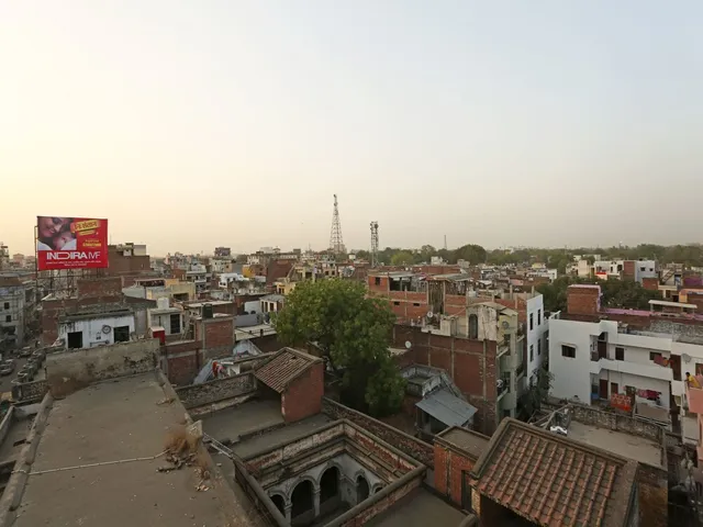 OYO 1671 near Railway Station