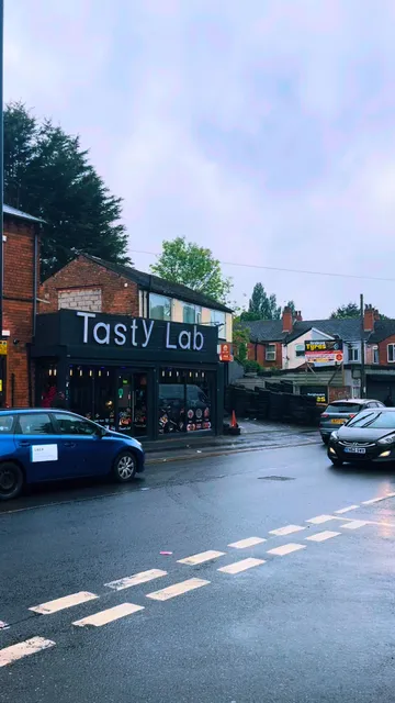 Tasty lab
