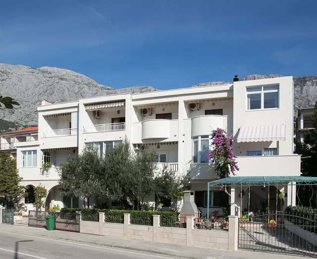 Apartments STIPE BUŠELIĆ