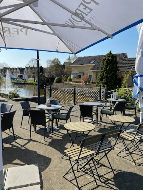 Bistrot Le Gris - Strijen - Lunch - Borrel - Diner - Terras
