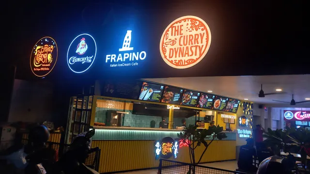 Pathirakozhi Restaurant