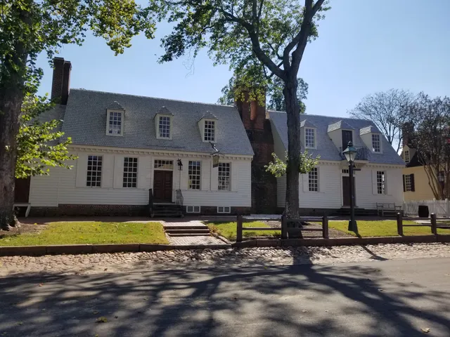 Colonial Williamsburg Charlton Stage