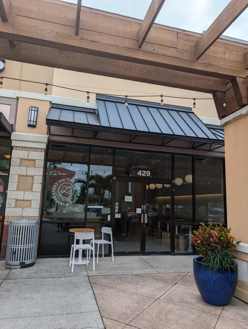 Light On The Sugar Bakery Café